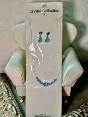 Crystal Collection New Old Stock Blue Swarovski Necklace & Earring Set
